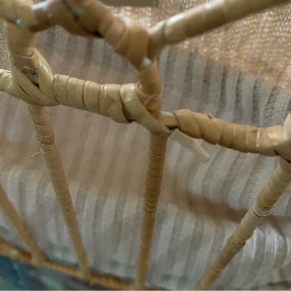 Zara Rattan Handbag, Draw String Knit Liner - Picture 10 of 10